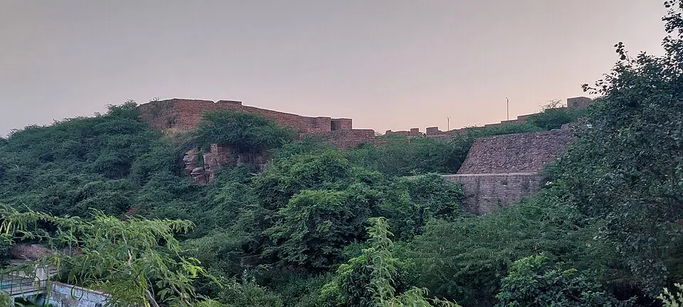 Mandore: The first Pratihara capital, near Jodhpur, before they moved to Kanauj.