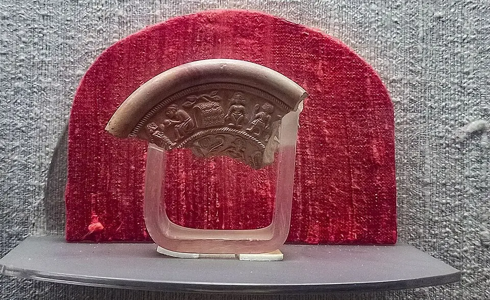 A terracotta plaque of the NBPW period, Ropar: This period is often associated with Northern Black Polished Ware, the pottery of the second urbanisation.