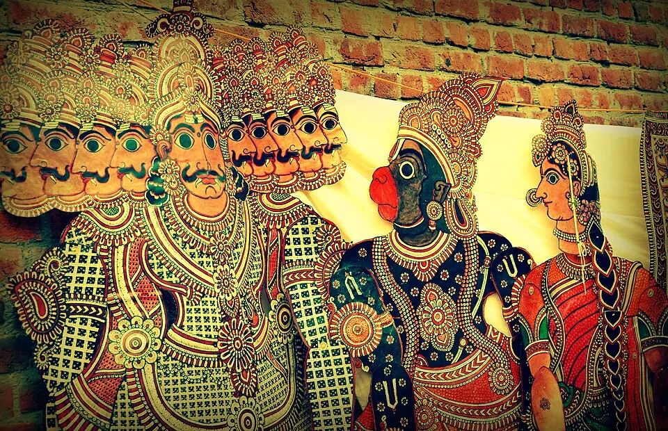 Hanuman and Ravana in Tholu Bommalata shadow puppetry