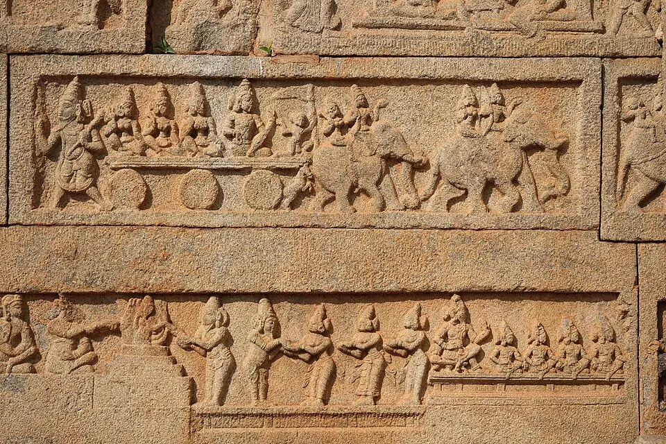 Hampi, Hazara Rama temple, wall reliefs of a procession