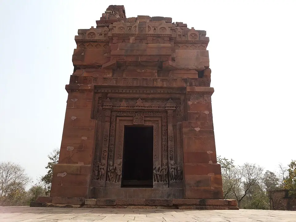 The Dashavatara temple, Deogarh: The earliest surviving temple with a shikhara, on the panchayatana plan, and the ancestor of the Nagara line.